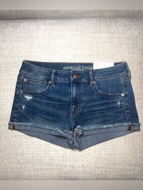 AmericaE Eagle NWT Shortie Denim Shorts 8 Low Rise Super Stretch X Distressed